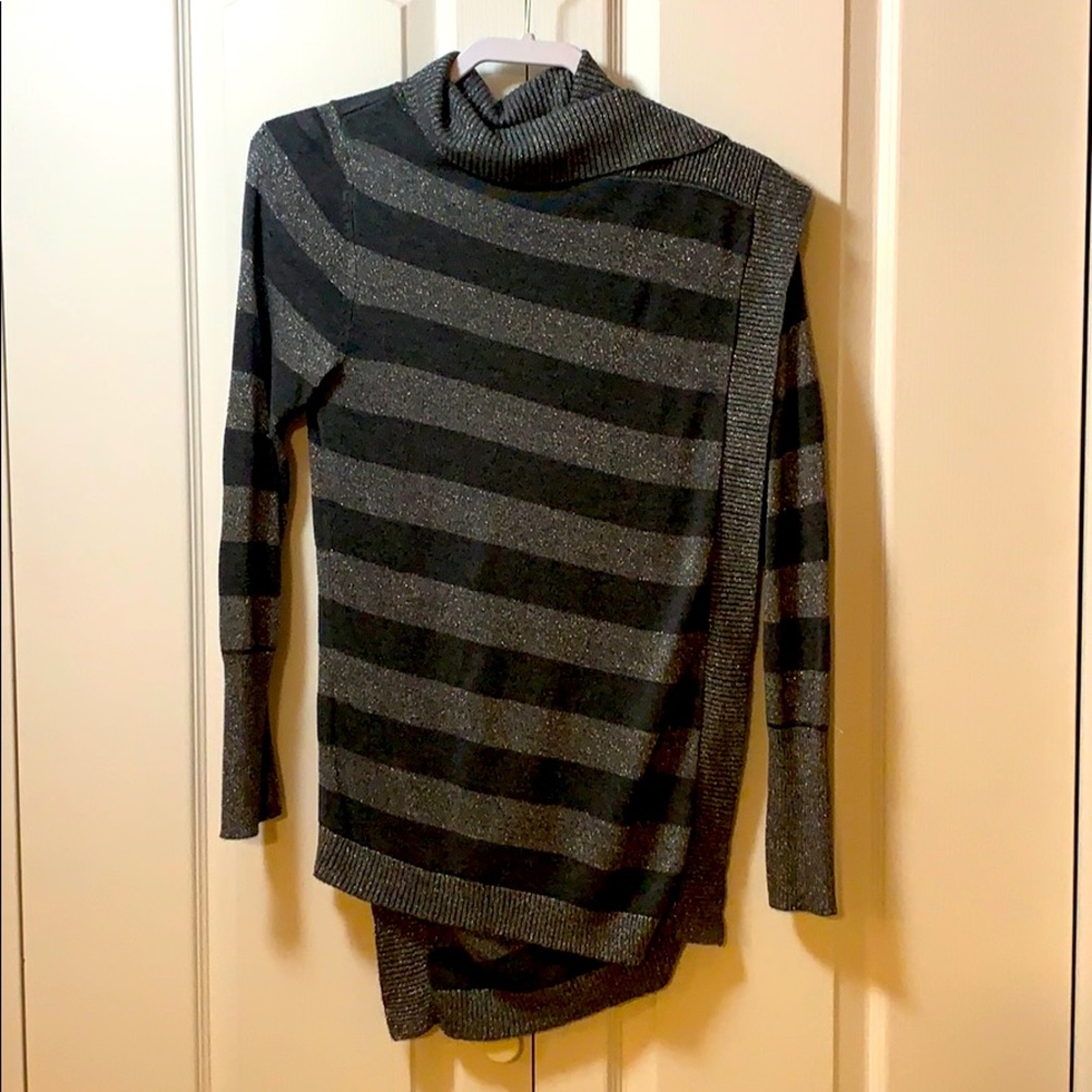 Shimmery Striped Wrap (L)